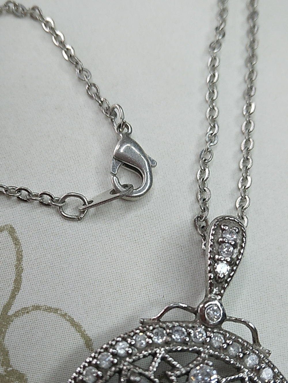 Sterling Silver 925 Medallion Pendant with Faceted Crystals Necklace - Picture 7 of 7